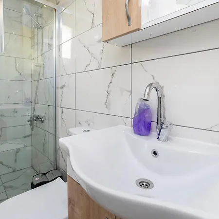Spacious Flat Near Grand Mosque In Osmangazi بورصة