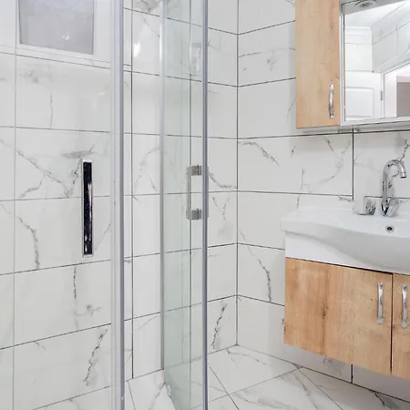 Spacious Flat Near Grand Mosque In Osmangazi * بورصة