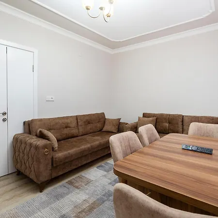 Spacious Flat Near Grand Mosque In Osmangazi شقة