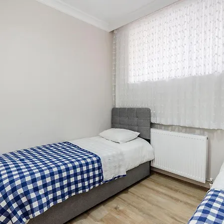 Spacious Flat Near Grand Mosque In Osmangazi شقة *