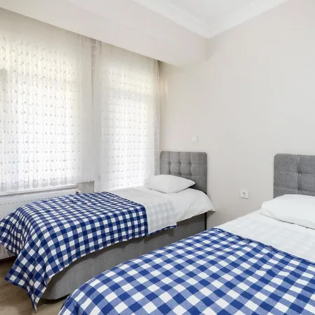 Spacious Flat Near Grand Mosque In Osmangazi بورصة